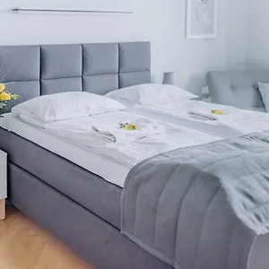 Apartament Apartel Plac Zbawiciela